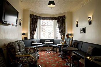 Hazelwood Group Hotel Blackpool Bagian luar foto